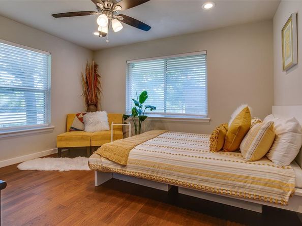 3515  Cripple Creek Drive , Dallas Texas 75224