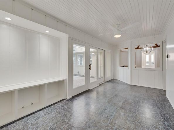 6535  Southpoint Drive , Dallas Texas 75248