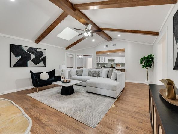 6535  Southpoint Drive , Dallas Texas 75248