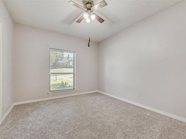 1917  Meadowview Drive , Garland Texas 75043