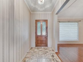 1917  Meadowview Drive , Garland Texas 75043