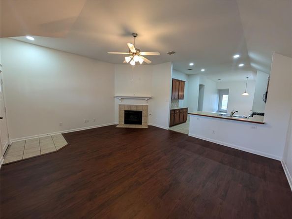 1317  Barrel Run , Fort Worth Texas 76052