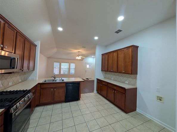 1317  Barrel Run , Fort Worth Texas 76052
