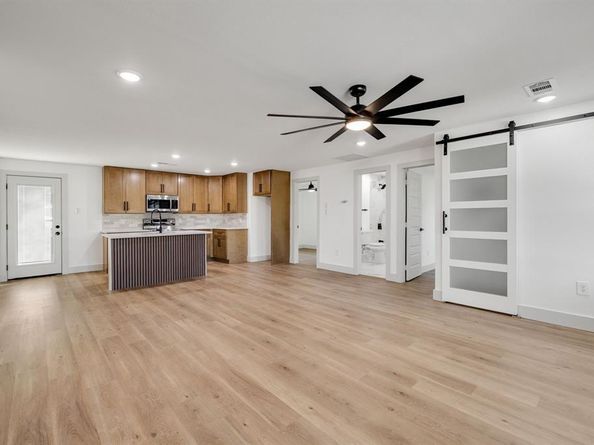 5513  Geddes Avenue , Fort Worth Texas 76107