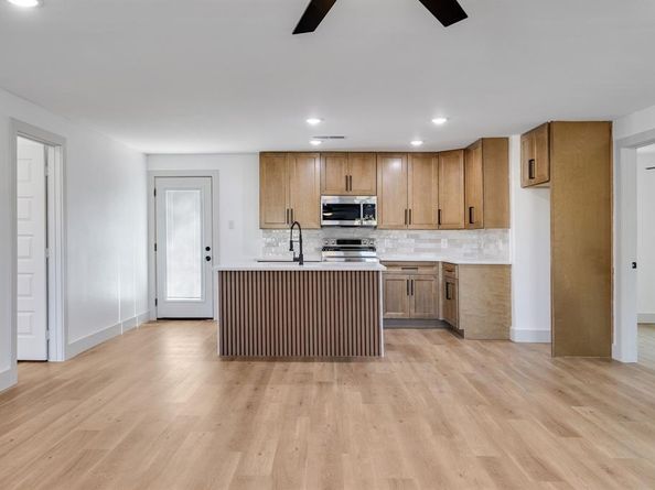 5513  Geddes Avenue , Fort Worth Texas 76107