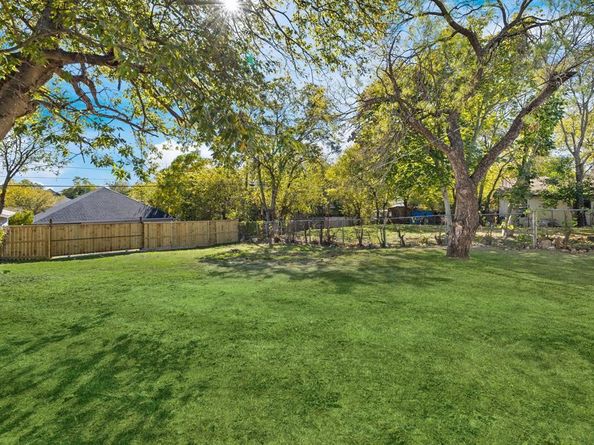 5513  Geddes Avenue , Fort Worth Texas 76107