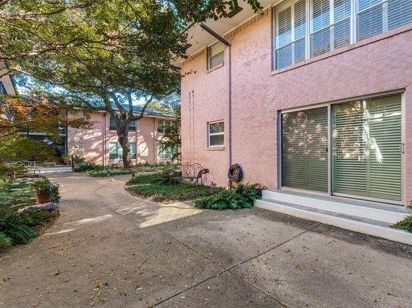 6319  Bandera Avenue  B, Dallas Texas 75225