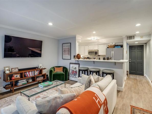 4411  Gilbert Avenue  12, Dallas Texas 75219