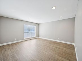 4411  Gilbert Avenue  12, Dallas Texas 75219