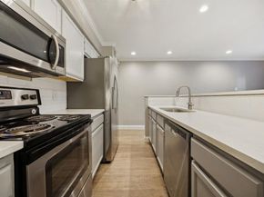 4411  Gilbert Avenue  12, Dallas Texas 75219