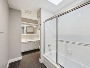 4411  Gilbert Avenue  12, Dallas Texas 75219