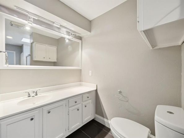 4411  Gilbert Avenue  12, Dallas Texas 75219