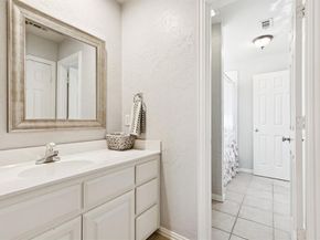 1060  Rosewood Drive , Grapevine Texas 76051