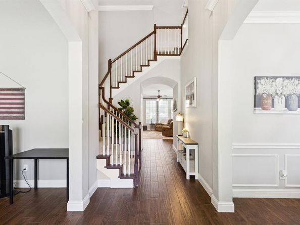 1060  Rosewood Drive , Grapevine Texas 76051