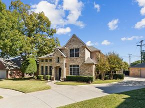 1060  Rosewood Drive , Grapevine Texas 76051