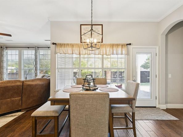 1060  Rosewood Drive , Grapevine Texas 76051