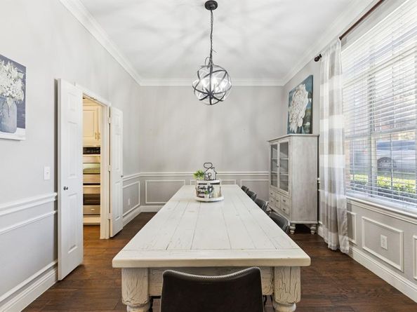 1060  Rosewood Drive , Grapevine Texas 76051