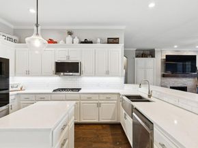 1060  Rosewood Drive , Grapevine Texas 76051