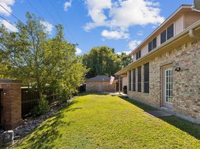 1060  Rosewood Drive , Grapevine Texas 76051