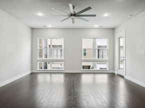 2628  Carmelita Street , Dallas Texas 75212