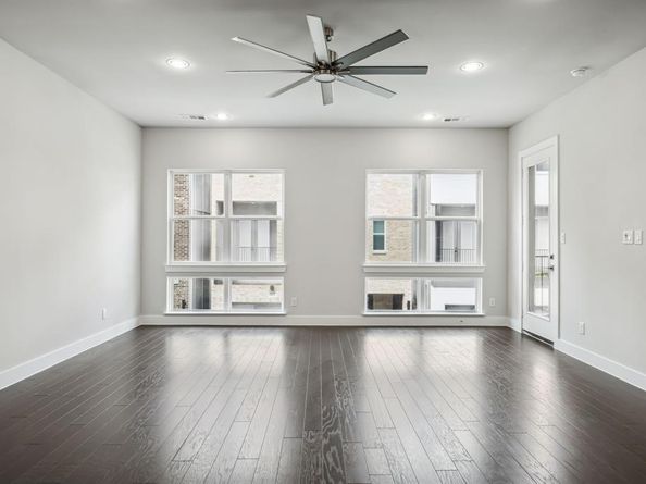 2628  Carmelita Street , Dallas Texas 75212