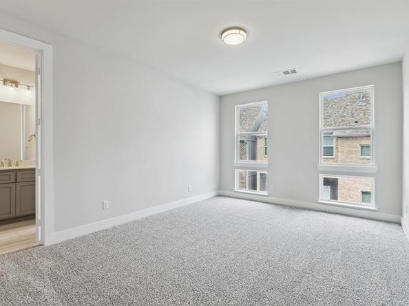 2628  Carmelita Street , Dallas Texas 75212