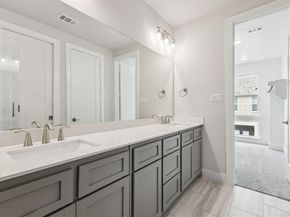 2628  Carmelita Street , Dallas Texas 75212