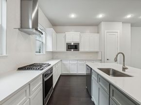 2628  Carmelita Street , Dallas Texas 75212