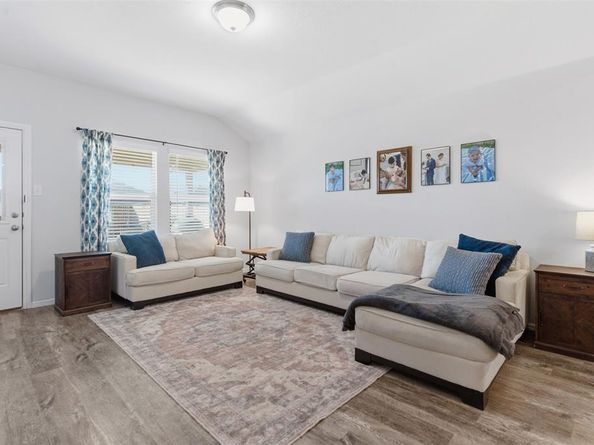 4829  Feltleaf Avenue , Fort Worth Texas 76036