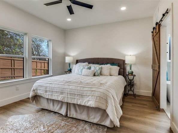 1409  Doyle Avenue , Dallas Texas 75203