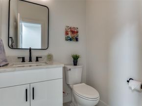 1409  Doyle Avenue , Dallas Texas 75203