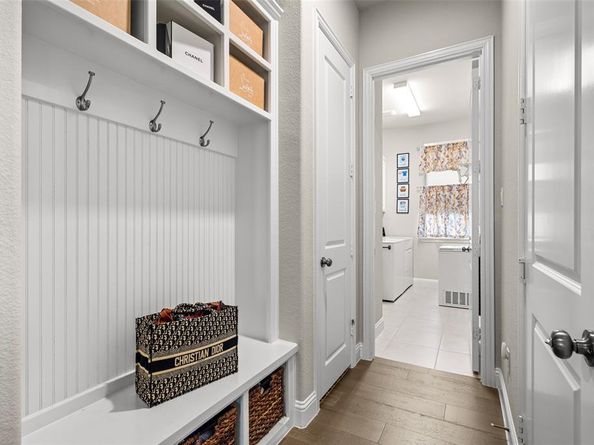 2924  Stonefield  , The Colony Texas 75056