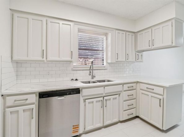 5507  Silver Bow Trail , Arlington Texas 76017