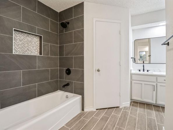 5507  Silver Bow Trail , Arlington Texas 76017