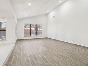 5507  Silver Bow Trail , Arlington Texas 76017