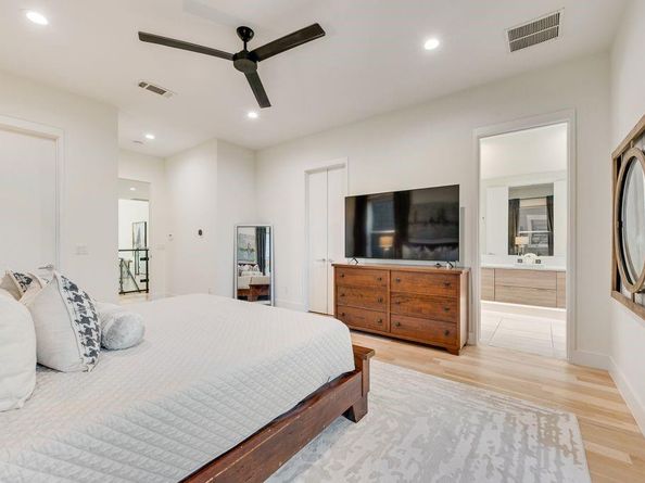 5623  Winton Street , Dallas Texas 75206