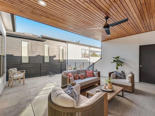 5623  Winton Street , Dallas Texas 75206