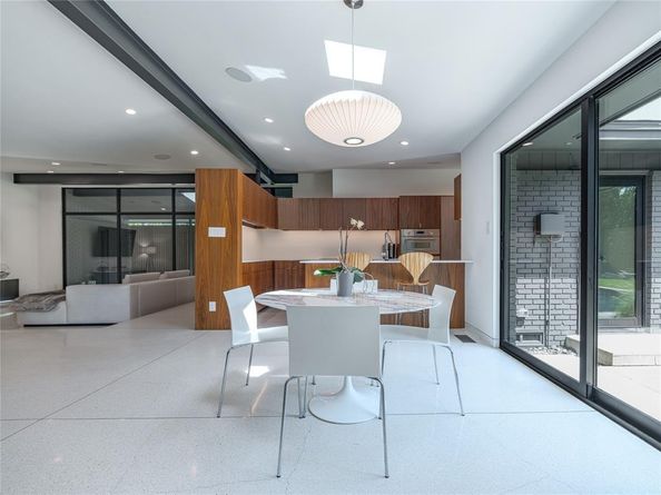 10219  Rosser Road , Dallas Texas 75229