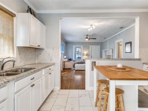 4814  Gurley Avenue , Dallas Texas 75223