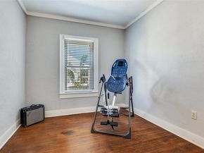 4814  Gurley Avenue , Dallas Texas 75223