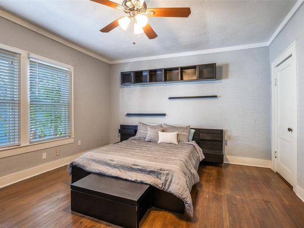 4814  Gurley Avenue , Dallas Texas 75223