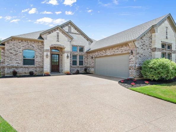 212  Rock Tree Court , Mansfield Texas 76063