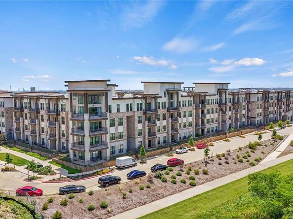 2700  Old Denton Road  1047, Carrollton Texas 75007