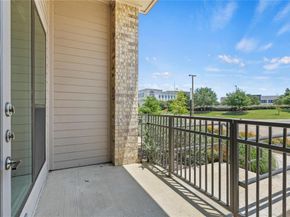 2700  Old Denton Road  1047, Carrollton Texas 75007