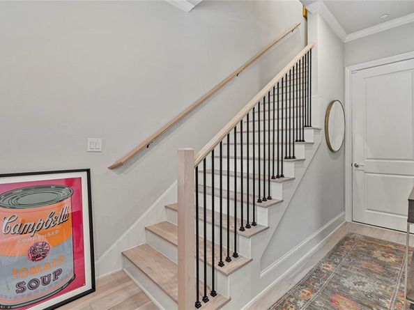 2157  Wenge Lane , Dallas Texas 75219