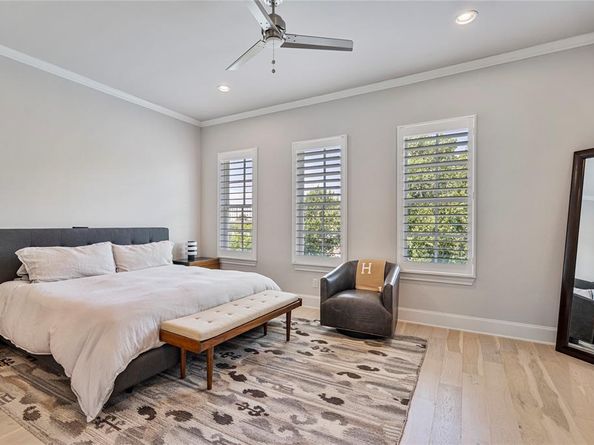 2157  Wenge Lane , Dallas Texas 75219