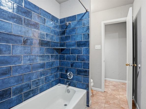 704  Timberview Court N, Fort Worth Texas 76112