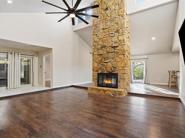 704  Timberview Court N, Fort Worth Texas 76112