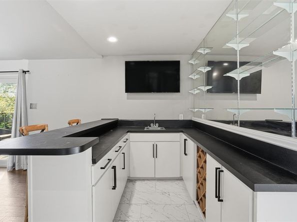 704  Timberview Court N, Fort Worth Texas 76112