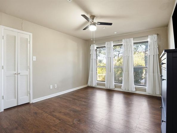 704  Timberview Court N, Fort Worth Texas 76112